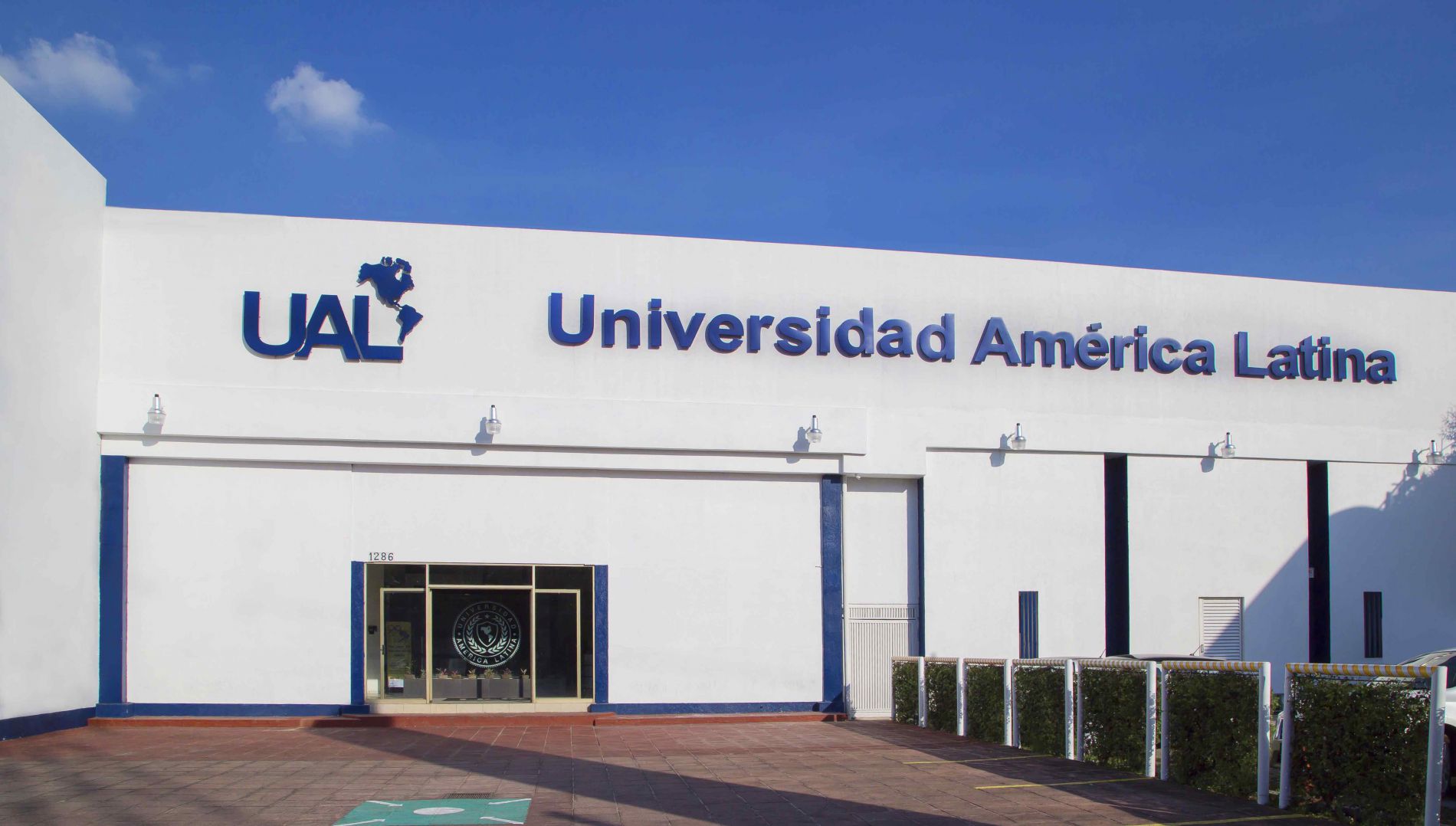 Plantel UAL Av. Patr…